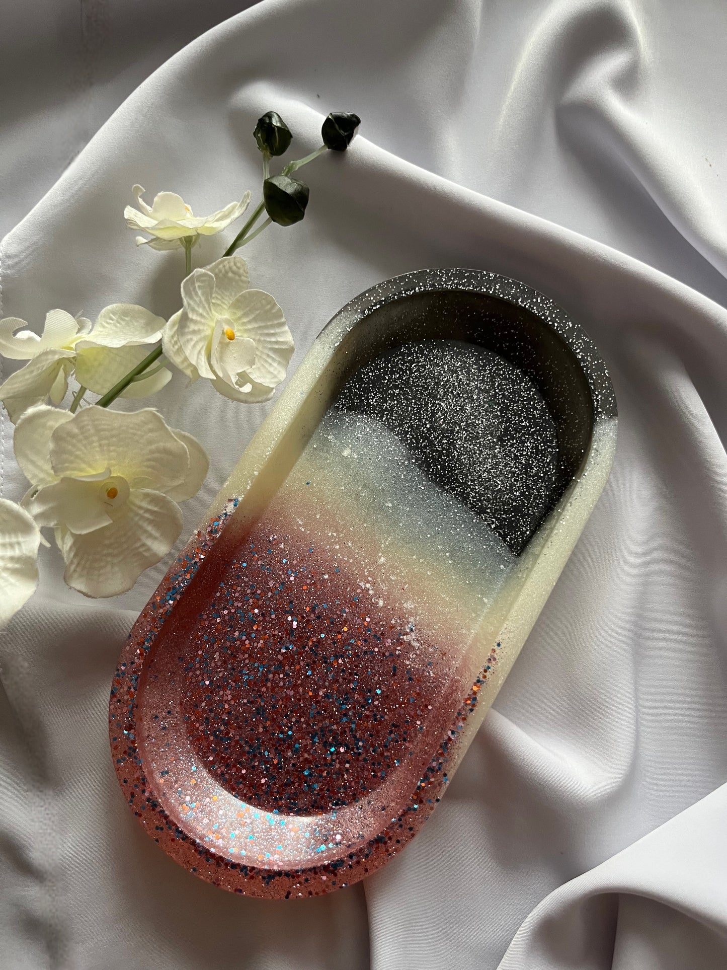 Luna Ember Oval Tray