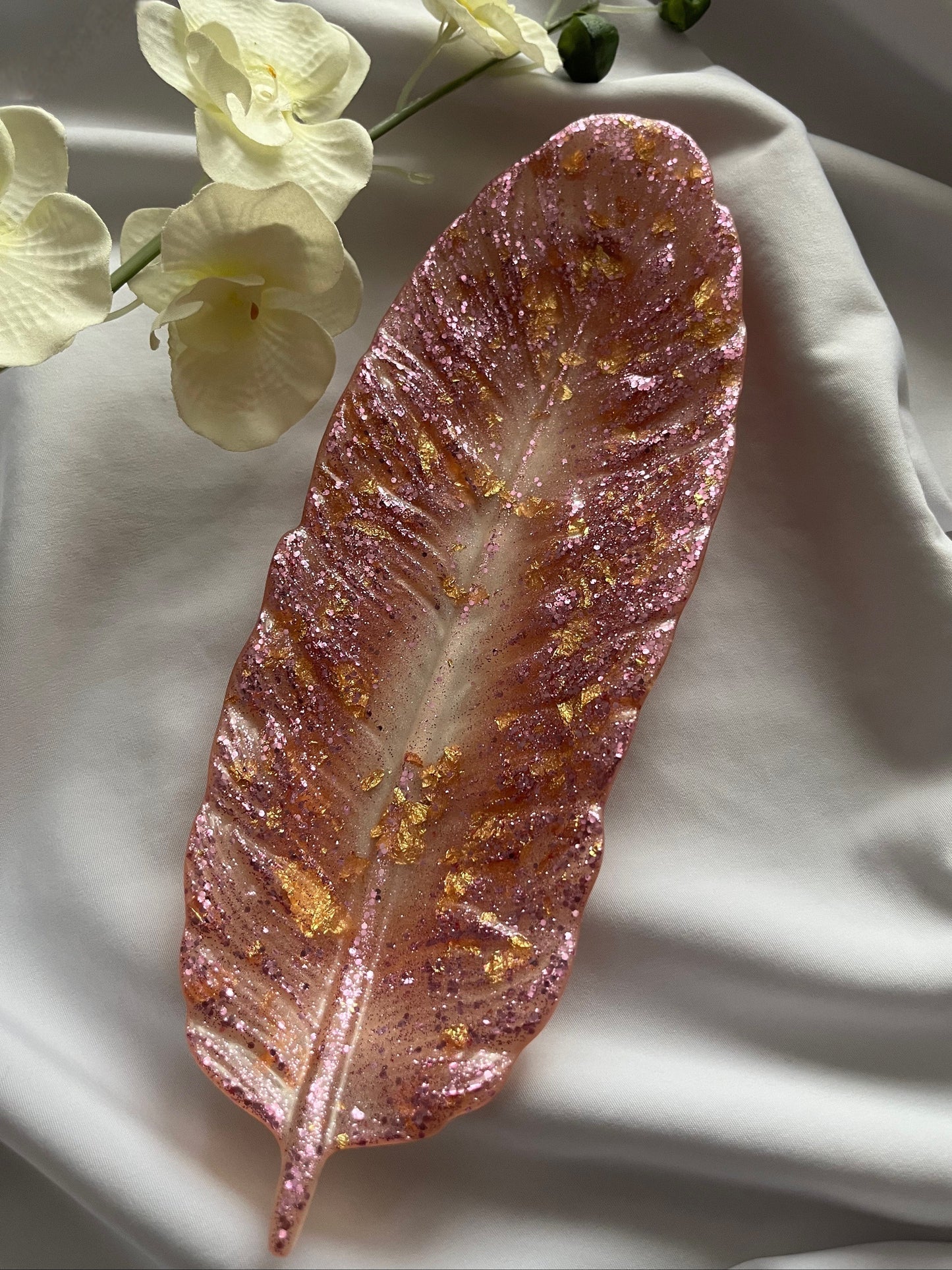 Rosé Feather Tray