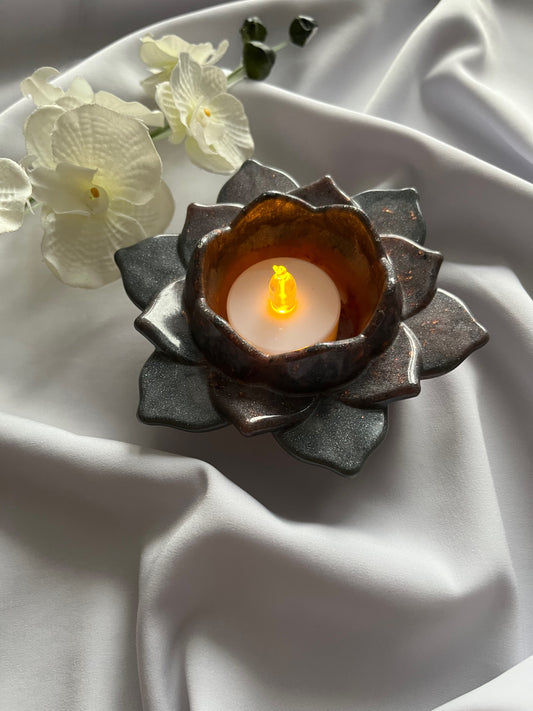 Midnight Ember Lotus Candle Holder
